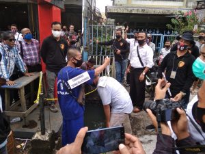 Polisi Lakukan  Rekonstruksi Kasus  Pembunuhan Di Warkop  Brader