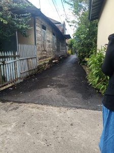 LP3K-RI Soroti Pekerjaan Jalan Di Gang Bukit Siguntang