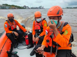 Dua Orang Masih Hilang Akibat Insiden Speedboat Terbalik