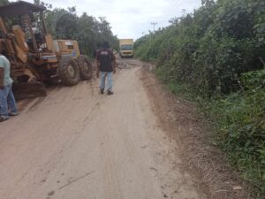 Pekerjaan Jalan Teluk Batang -Melano Tidak Memasang Papan Nama Proyek