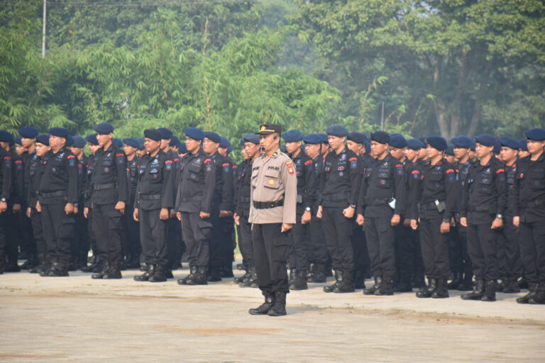 Satbrimob Polda Kalbar Ikuti  Apel Gelar Pasukan Operasi Kepolisian Kontigensi Aman Nusa II