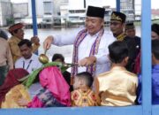 Bupati Ketapang Hadir di Acara Robo-robo dan Mandi safar