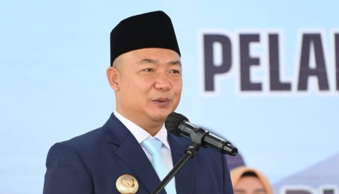 Bupati Ketapang Minta Perusahaan  Prioritaskan Tenaga Kerja Lokal