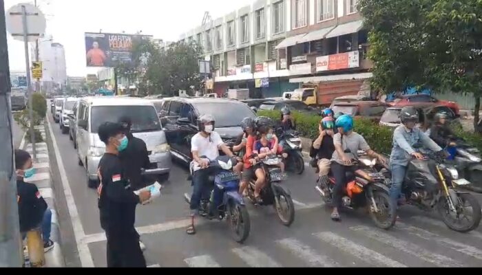 Asap Tebal Selimuti Pontianak, Lembaga Kekerabatan Melayu Bagi Masker